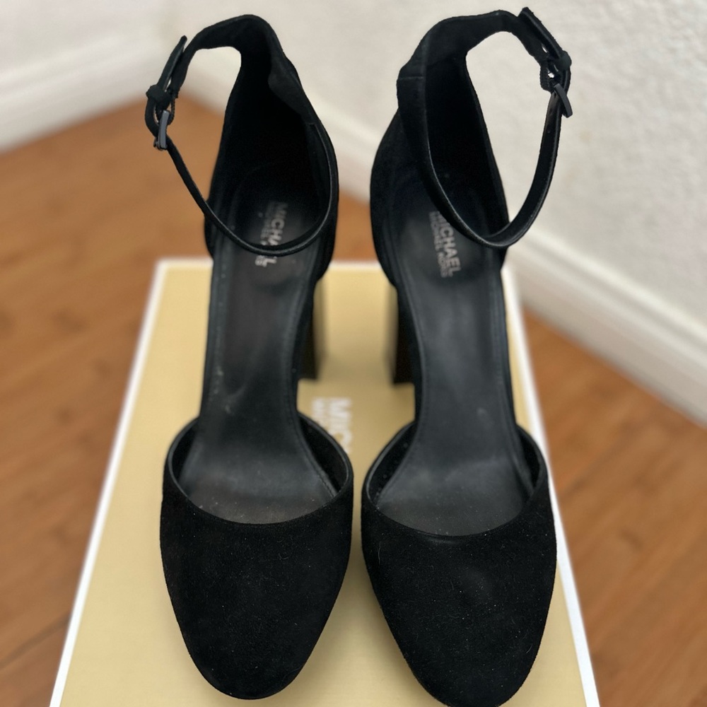 Michael Kors Petra Suede Platform Pumps | Size 11 | Black Suede